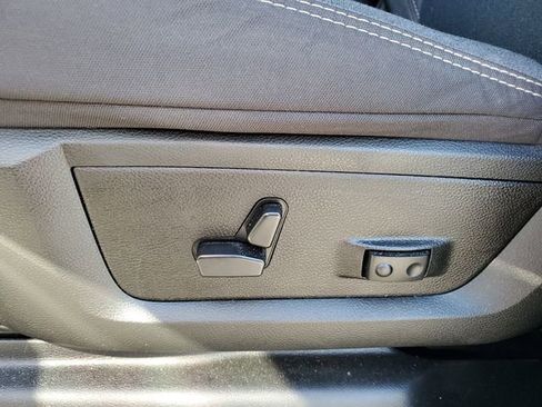 Used 2023 RAM 2500 Big Horn w/ Safety Group image 16