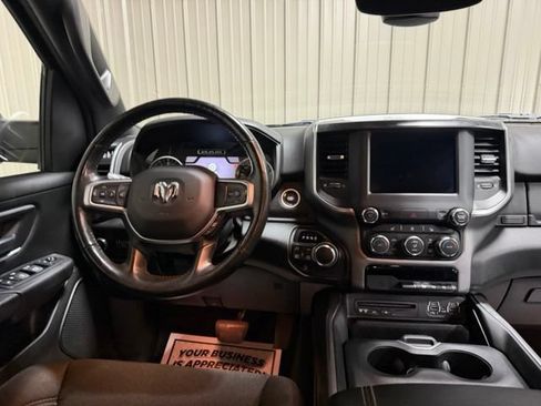 Used 2019 RAM 1500 Big Horn AWD/4WD image 30