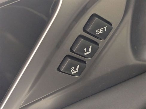 Used 2023 Subaru Outback Limited image 11