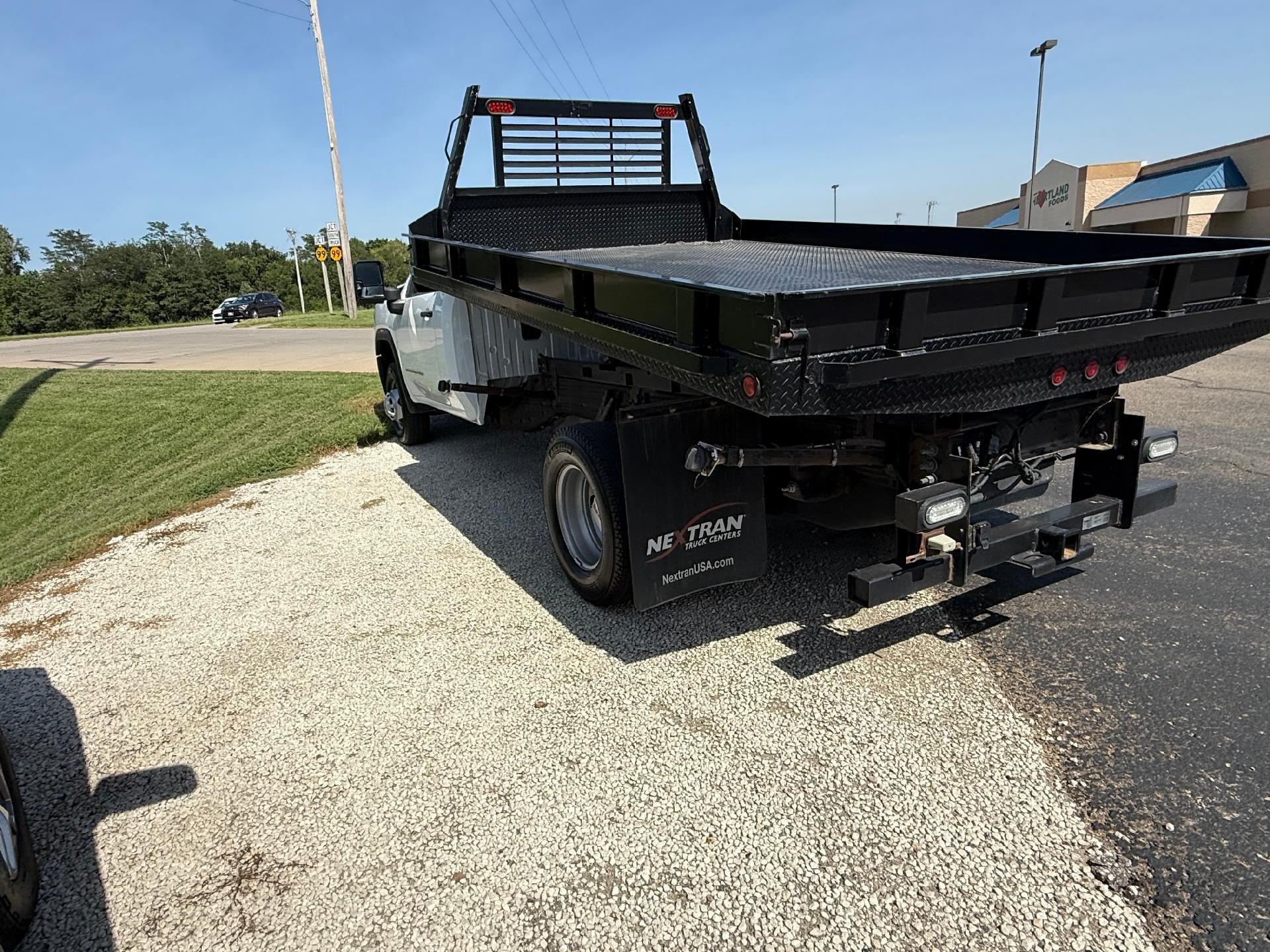 Used 2024 GMC Sierra 3500 Pro w/ Convenience Package AWD/4WD image 3