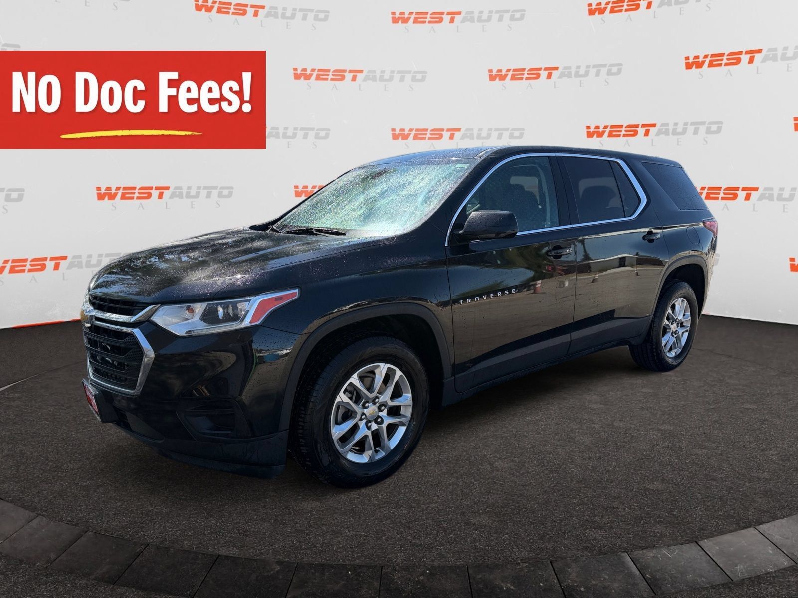 Used 2020 Chevrolet Traverse LS AWD/4WD image 1