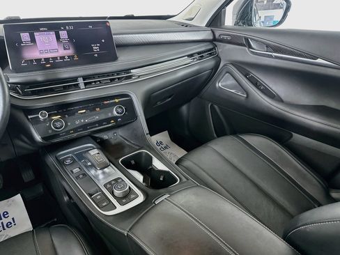 Used 2023 INFINITI QX60 Sensory w/ Vision Package AWD/4WD image 24