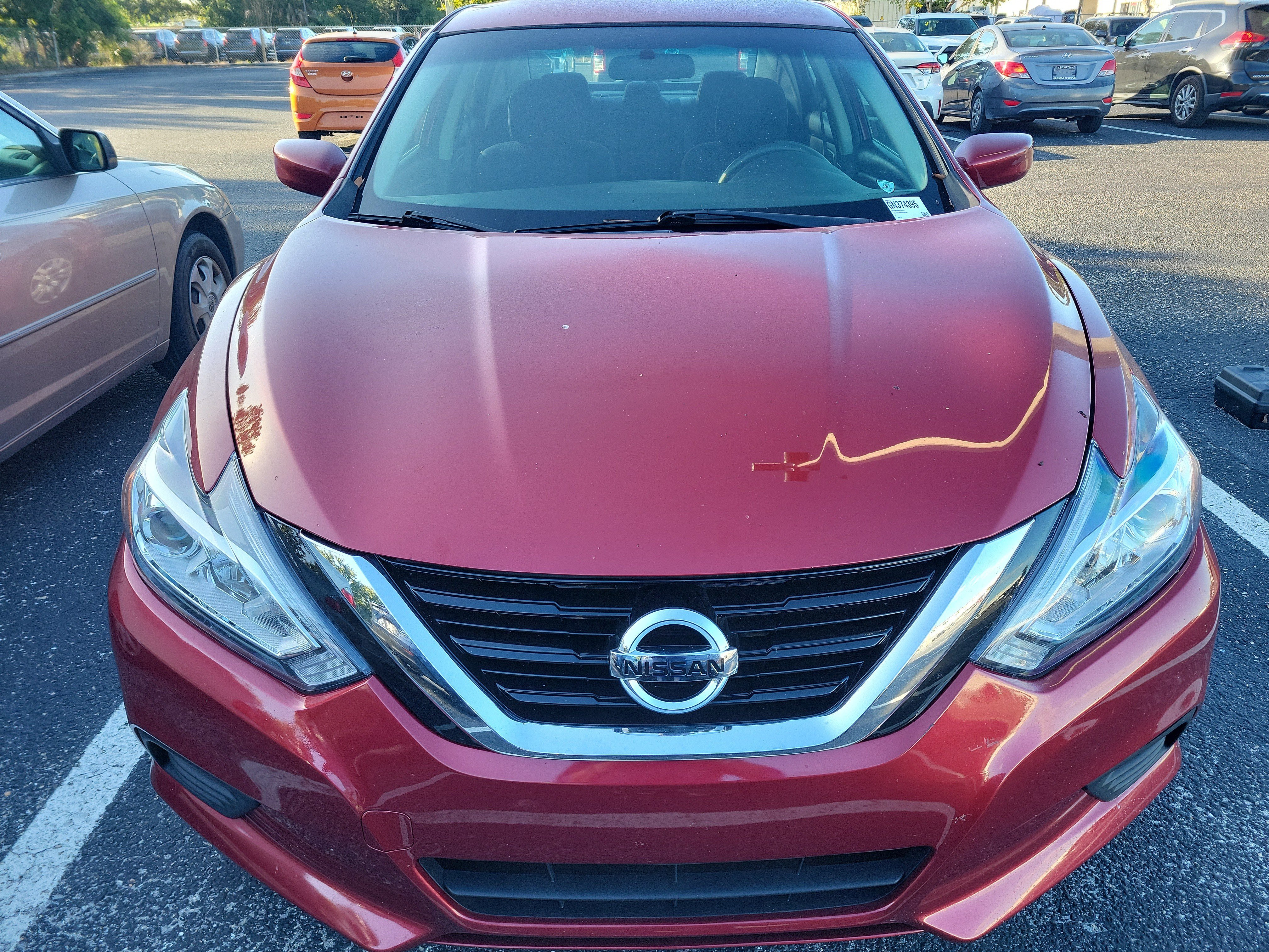 Used 2016 Nissan Altima 2.5 S w/ Power Driver Seat Package FWD image 2