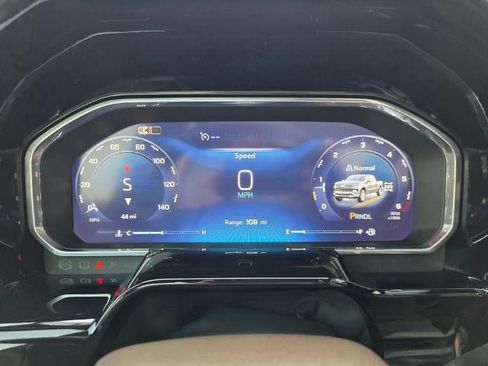 New 2026 Chevrolet Silverado 1500 RST w/ RST Select Package AWD/4WD image 21