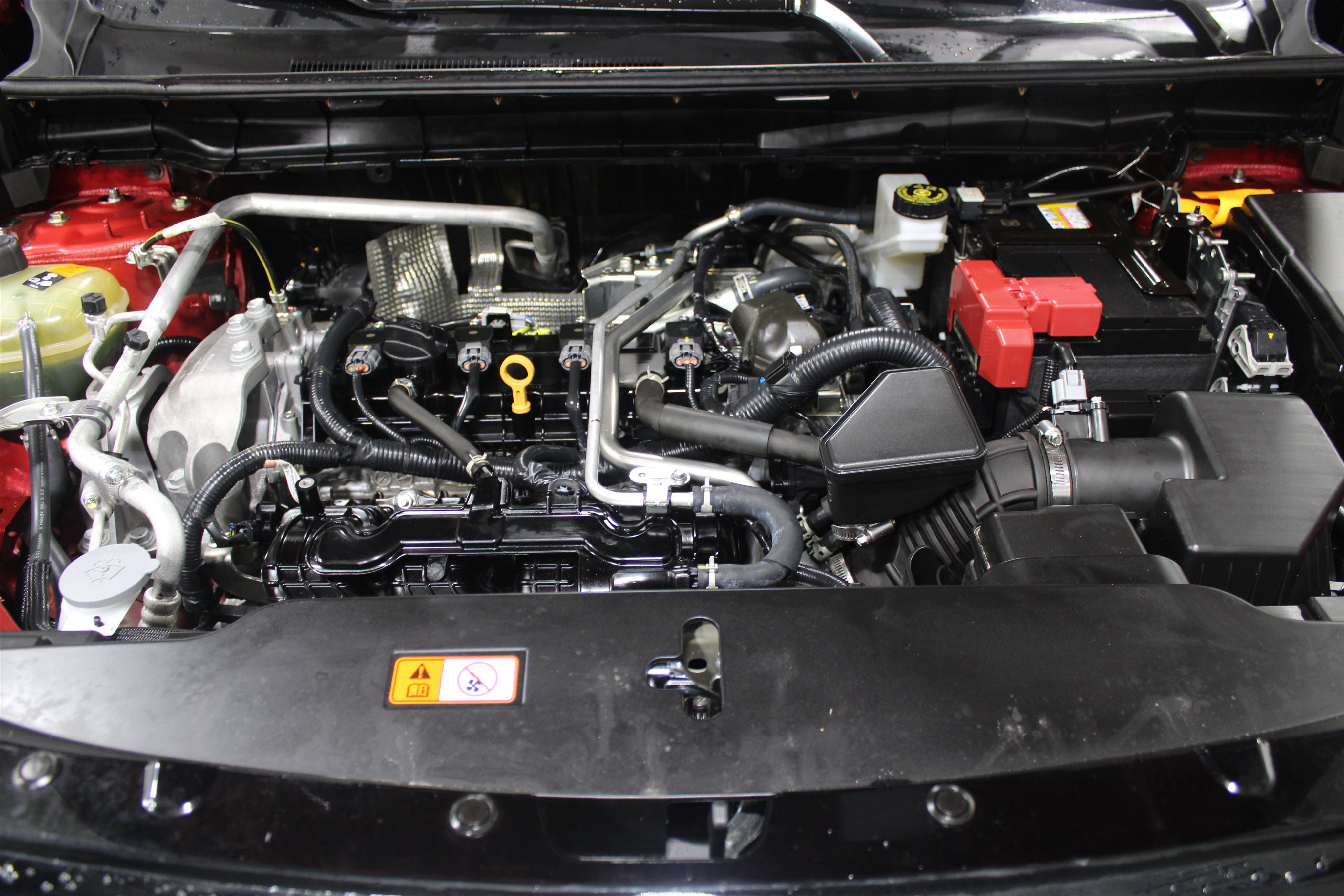 Used 2025 Mitsubishi Outlander AWD image 41