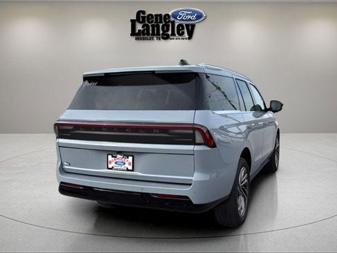 Used 2025 Lincoln Navigator Reserve AWD/4WD image 20
