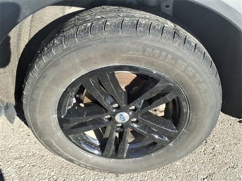 Used 2020 Ford Explorer XLT w/ Equipment Group 202A image 15