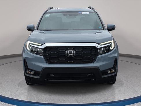 Used 2023 Honda Passport EX-L image 2