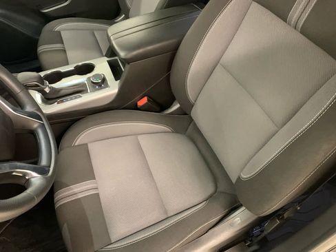 Used 2024 Chevrolet Blazer LT w/ Convenience Package FWD image 40