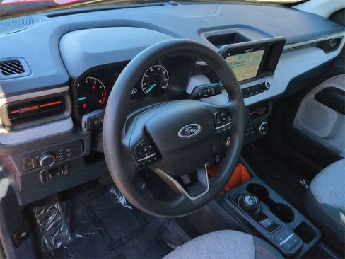 Certified 2022 Ford Maverick XLT w/ Equipment Group 300A Standard image 10