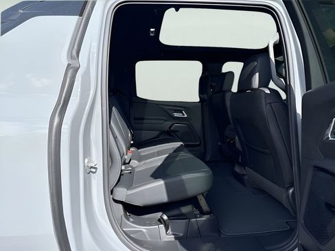 New 2026 Chevrolet Silverado EV LT w/ Premium Package AWD/4WD image 12