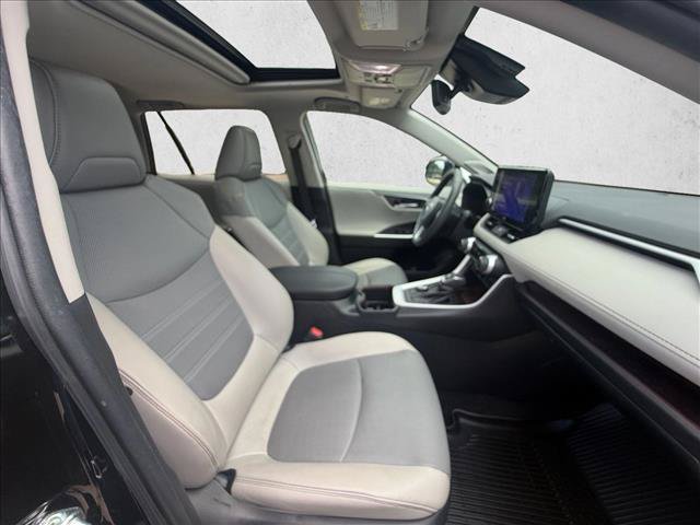 Used 2024 Toyota RAV4 Limited w/ Weather Package AWD/4WD image 20