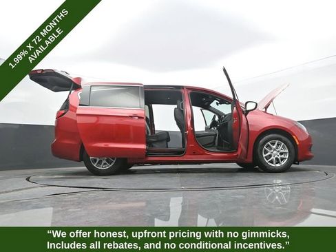 New 2026 Chrysler Voyager LX image 68