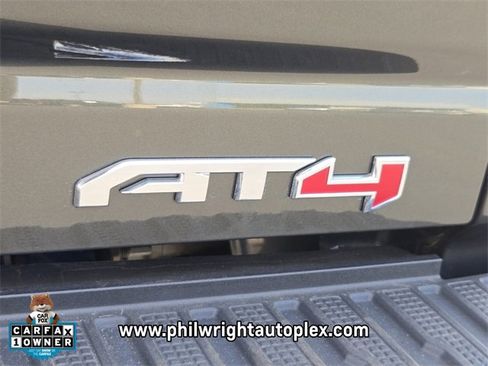 Used 2023 GMC Sierra 2500 AT4 w/ AT4 Premium Plus Package image 17