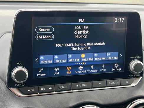 Used 2023 Nissan Sentra SV image 17