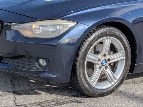 Used 2013 BMW 320i xDrive Sedan image 9