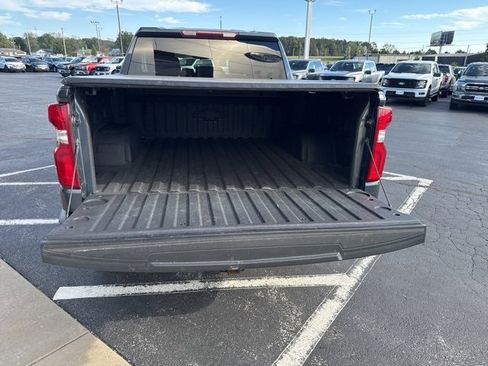 Used 2021 Chevrolet Silverado 1500 RST image 34