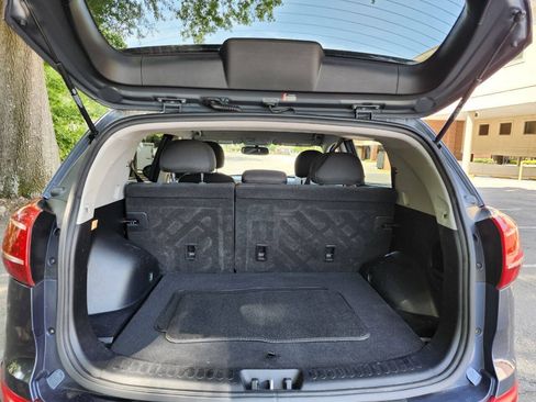 Used 2013 Kia Sportage LX w/ Convenience Pkg FWD image 10
