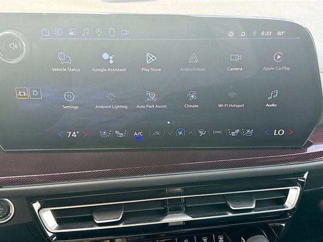 Used 2024 Chevrolet Traverse RS w/ LPO, Floor Liner Package FWD image 31