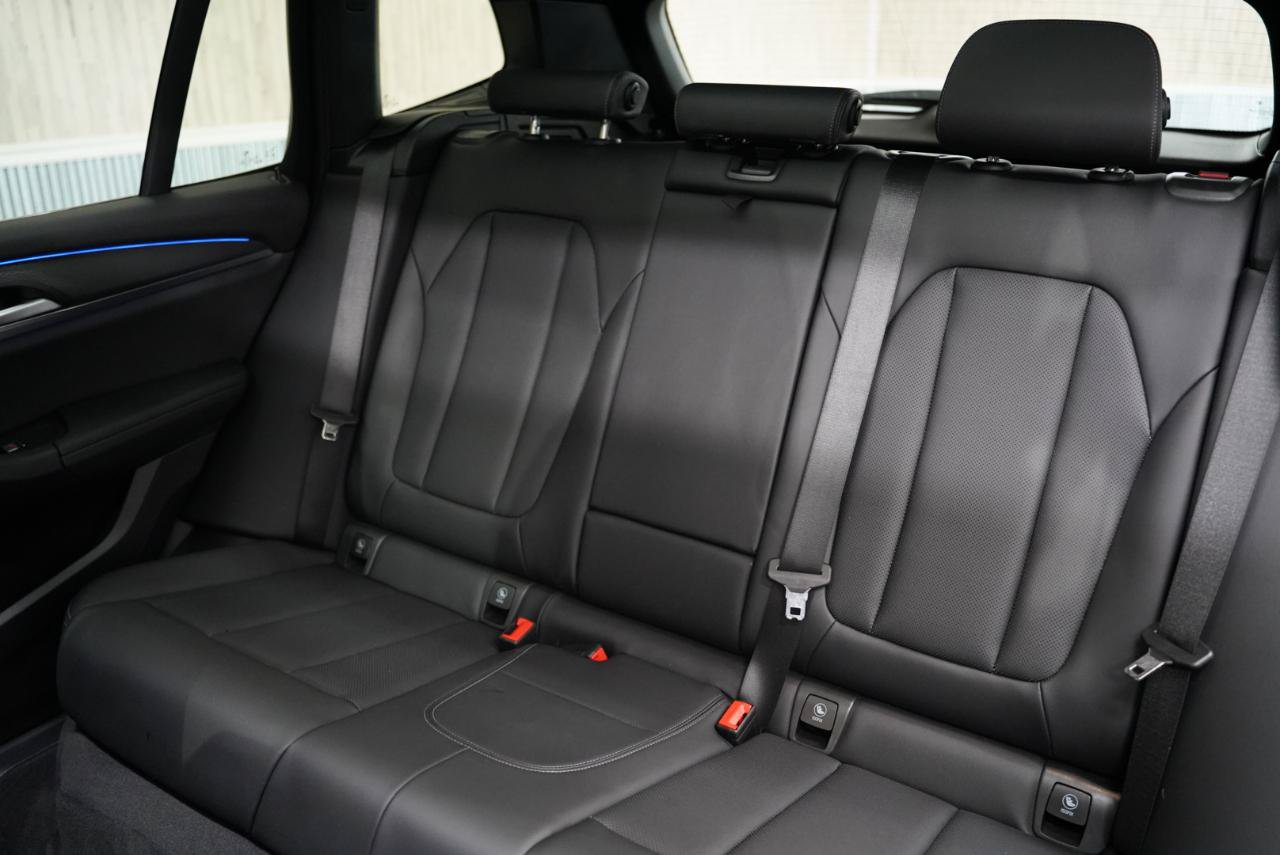 Used 2024 BMW X3 sDrive30i w/ M Sport Package RWD image 36