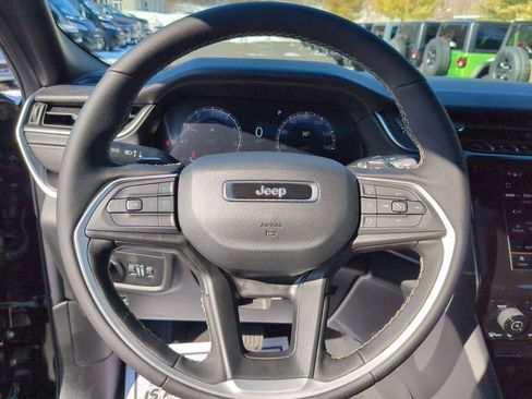 New 2026 Jeep Grand Cherokee Laredo X AWD/4WD image 16