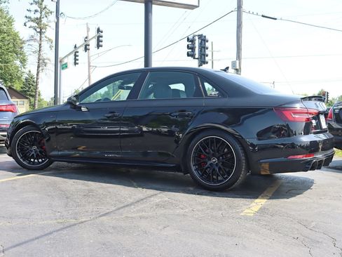 Used 2018 Audi A4 2.0T Premium Plus w/ Premium Plus Package AWD/4WD image 12