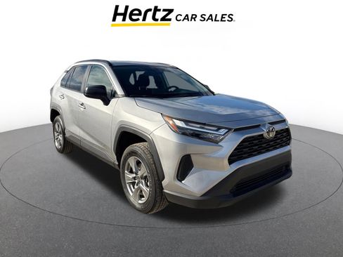 Used 2025 Toyota RAV4 LE image 1