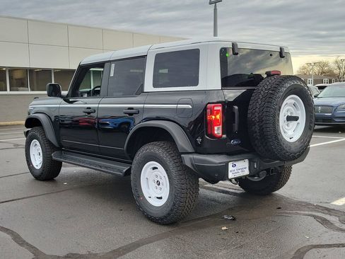 New 2025 Ford Bronco Heritage Edition image 6