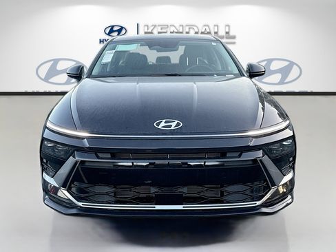 New 2026 Hyundai Sonata SEL FWD image 2