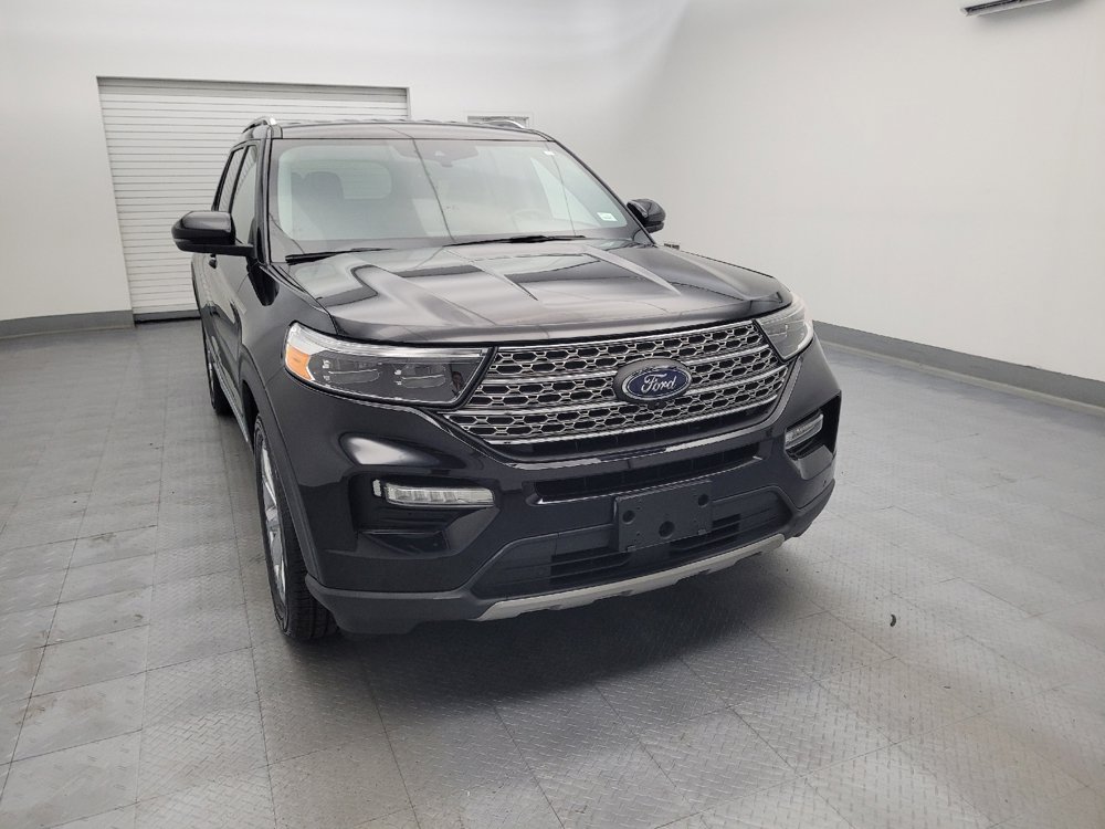 Used 2021 Ford Explorer Limited w/ Equipment Group 301A AWD/4WD image 14