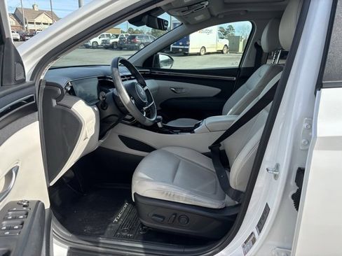 Used 2023 Hyundai Tucson SEL w/ Convenience Package image 2
