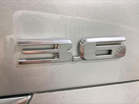 Used 2019 Cadillac XT5 Luxury w/ Sport Package AWD/4WD image 8