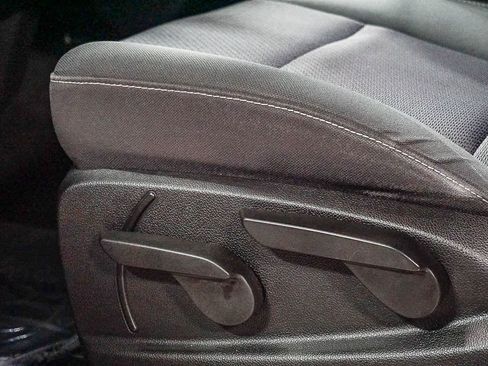 Used 2014 Chevrolet Silverado 1500 LT image 22