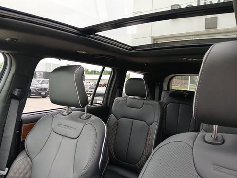New 2026 Jeep Grand Cherokee L Summit w/ Advanced Protech Group IV AWD/4WD image 21