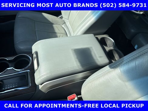 Used 2013 Ford F150 Lariat w/ Luxury Equipment Group image 37