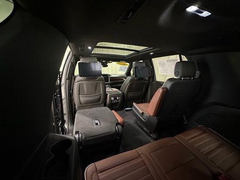 Certified 2023 GMC Yukon Denali Ultimate image 24