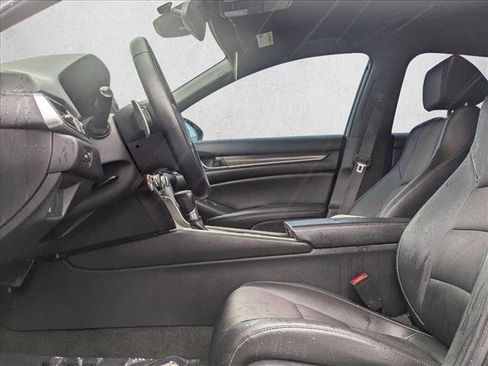 Used 2022 Honda Accord Sport image 14