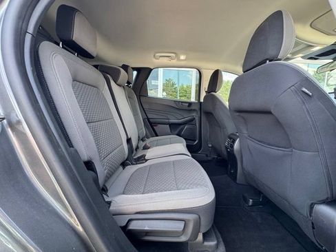 Used 2022 Ford Escape SE w/ SE Sport Appearance Package AWD/4WD image 14