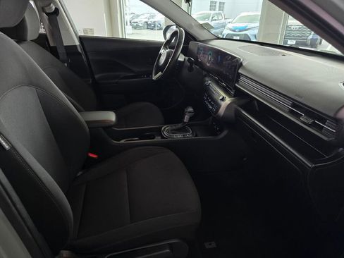 Used 2025 Hyundai Kona SEL AWD/4WD image 44