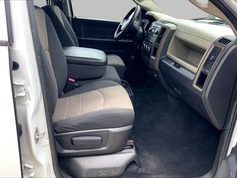 Used 2011 RAM 1500 ST w/ ST Popular Equipment Group AWD/4WD image 8