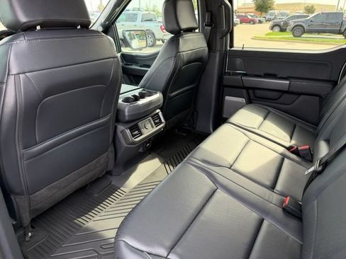 Used 2025 Ford F150 Lariat w/ Equipment Group 501A Mid AWD/4WD image 22