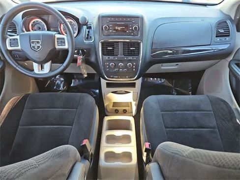 Used 2013 Dodge Grand Caravan SE image 15