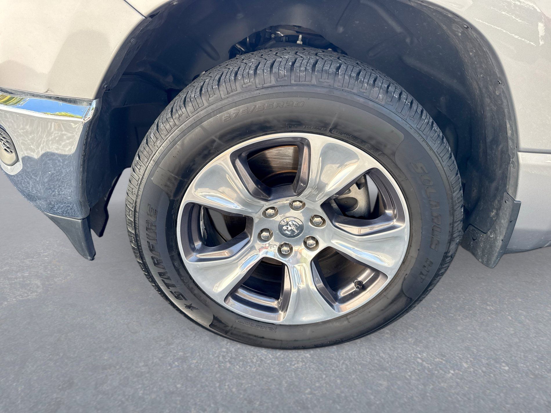Used 2024 RAM 1500 Laramie RWD image 11