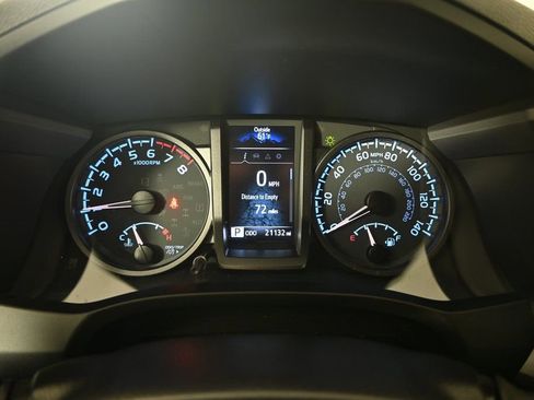 Used 2023 Toyota Tacoma TRD Off-Road image 24