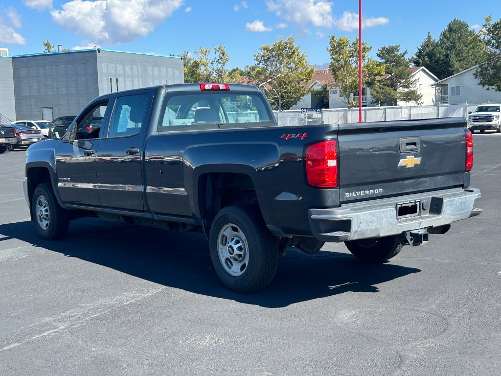 Used 2018 Chevrolet Silverado 2500 W/T AWD/4WD image 6
