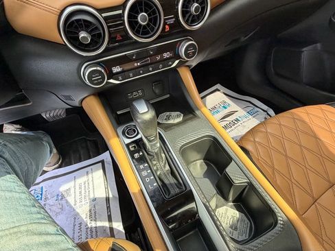 Used 2020 Nissan Sentra SV w/ SV Premium Package FWD image 13