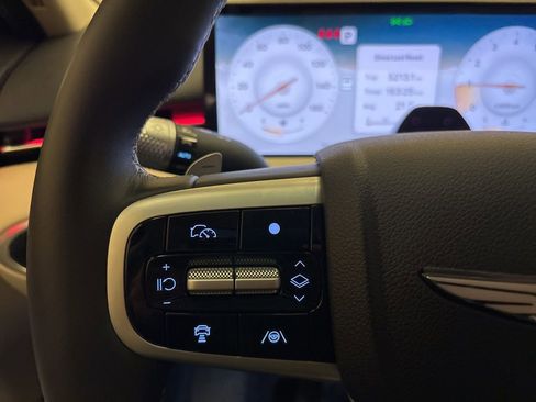 New 2026 Genesis GV70 2.5T Select AWD/4WD image 16