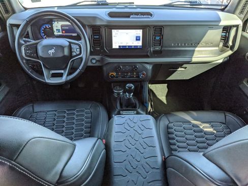 Certified 2022 Ford Bronco Black Diamond image 15