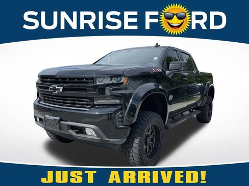 Used 2020 Chevrolet Silverado 1500 RST AWD/4WD image 1