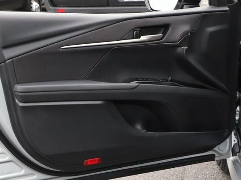 Used 2025 Toyota Camry LE image 15